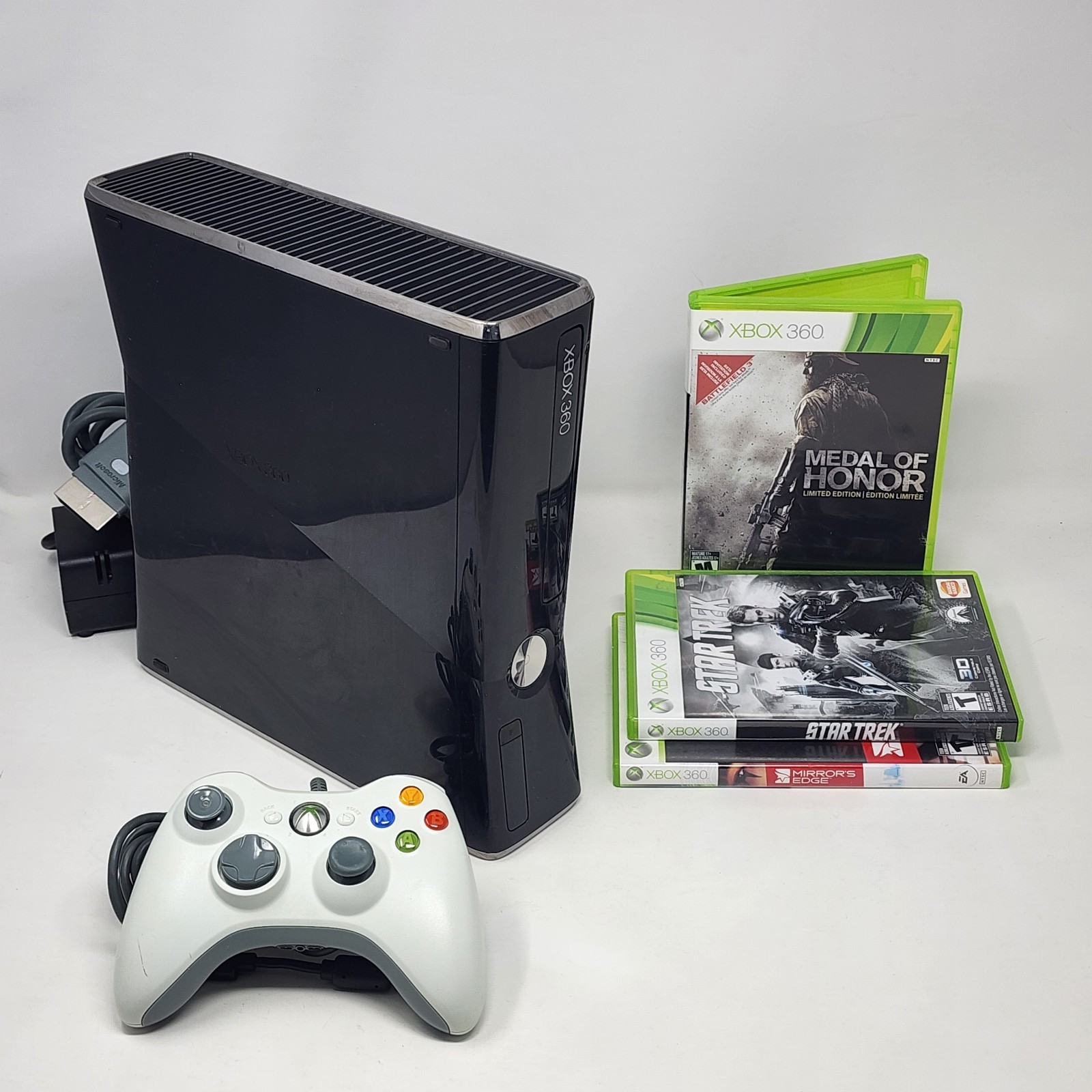 Xbox 360 Slim 250GB Console w/ OEM Controller, 3 Games & Cables TESTED