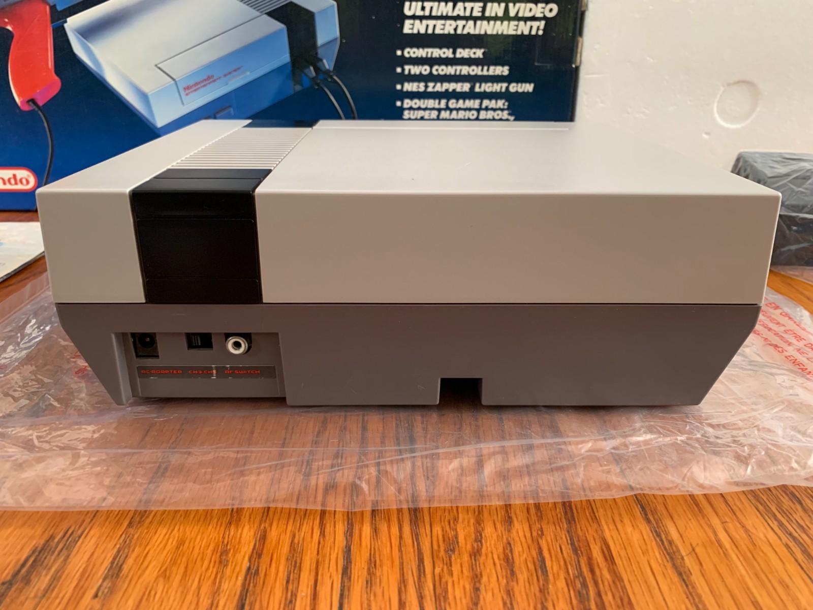 Nintendo NES Action Set console system 100% complete in box with protector