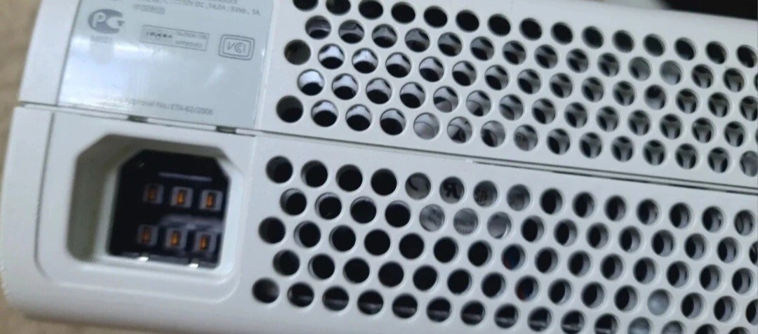 Xbox 360 Console NXE On Dashboard 8599 – Zypher Board. Read