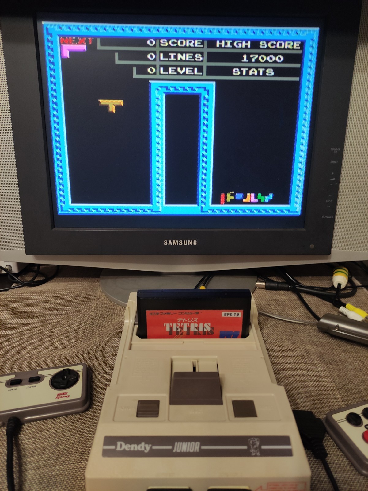 dendy junior steepler 8bit console