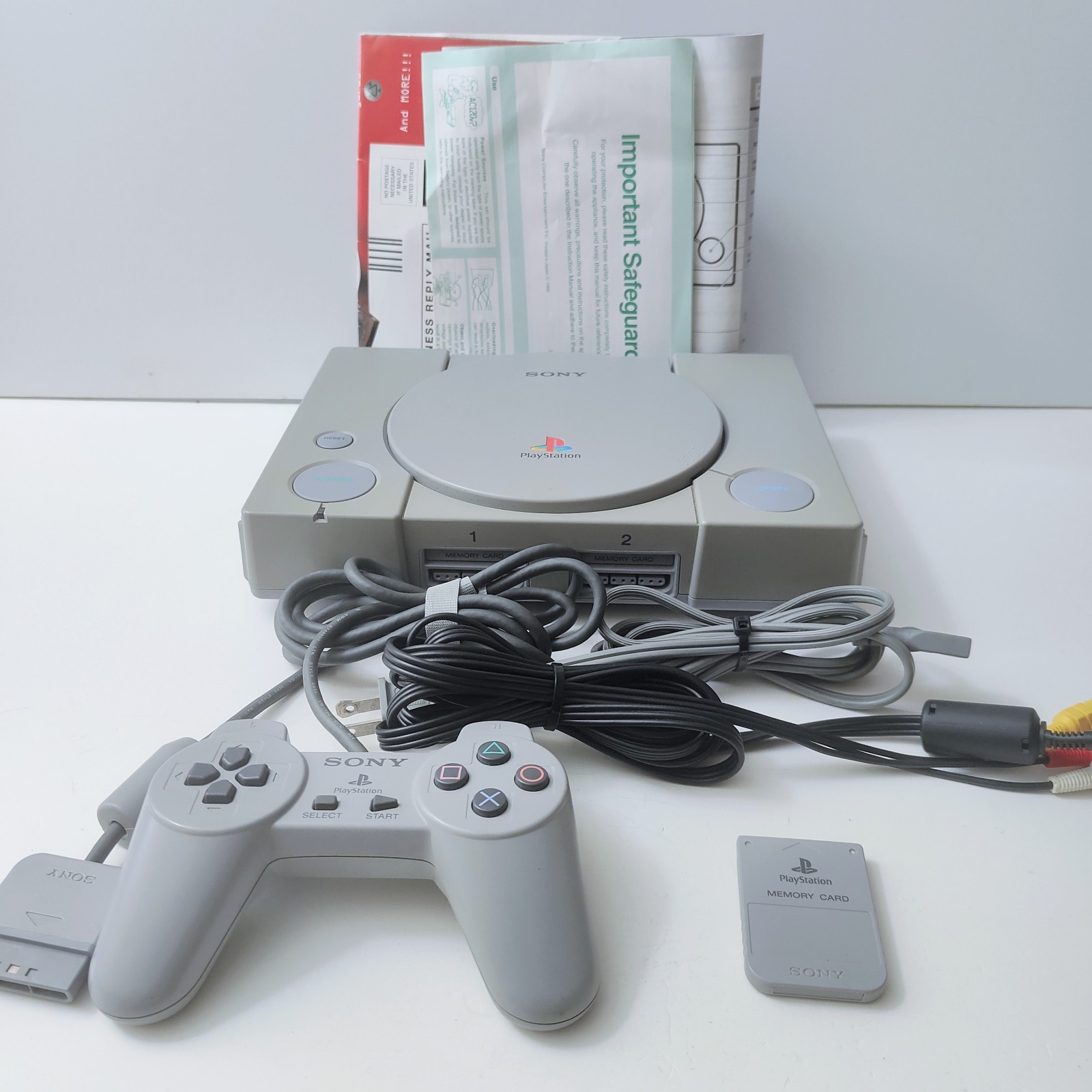 Sony PlayStation 1 PS1 SCPH-5501 Console w/ Cords & OEM Controller & More TESTED