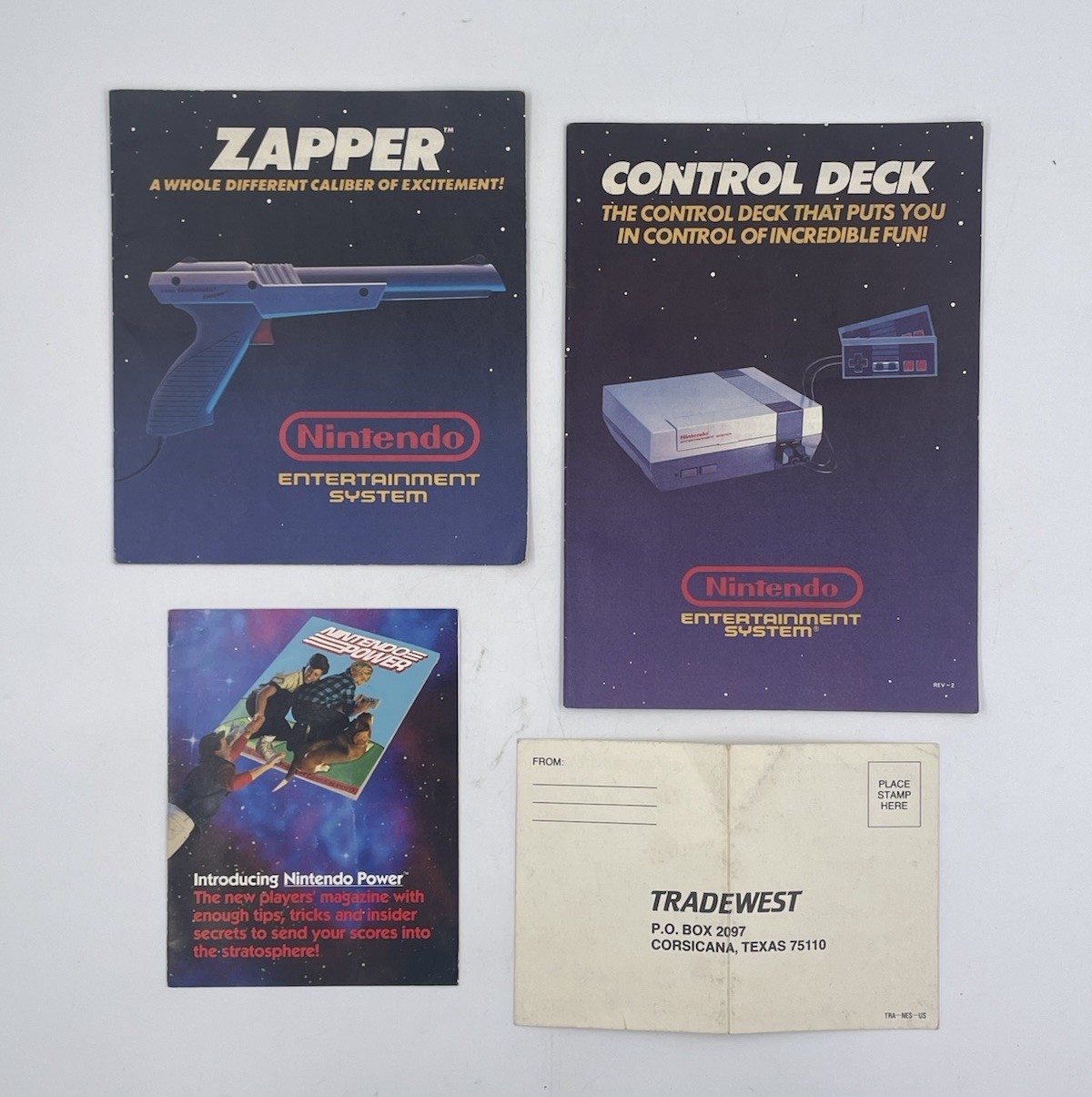 1985 Nintendo NES-001 Console 2 Controllers Mario/Duck Hunt Manuals & Hookups