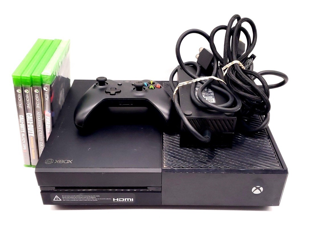 Microsoft Xbox One Console Model 1540 W/ 4 Games 1 Sealed TESTED & WORKING