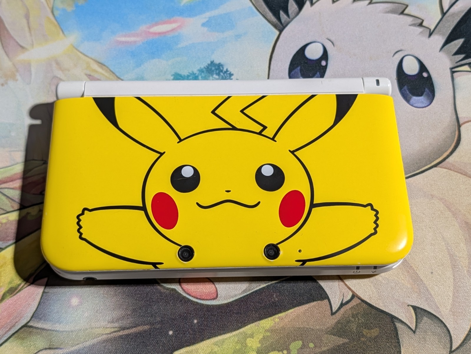 Nintendo 3DS XL Pokémon Edition Yellow Handheld System