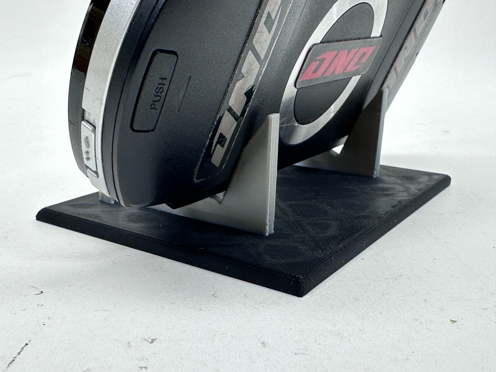 Sony PSP Console Display Stand (STAND ONLY)Can Do Different Colors Just Ask!