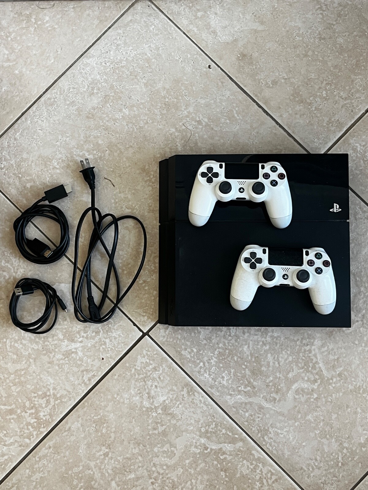 Sony PlayStation 4 Slim 500GB – Black- 2 controllers and cables