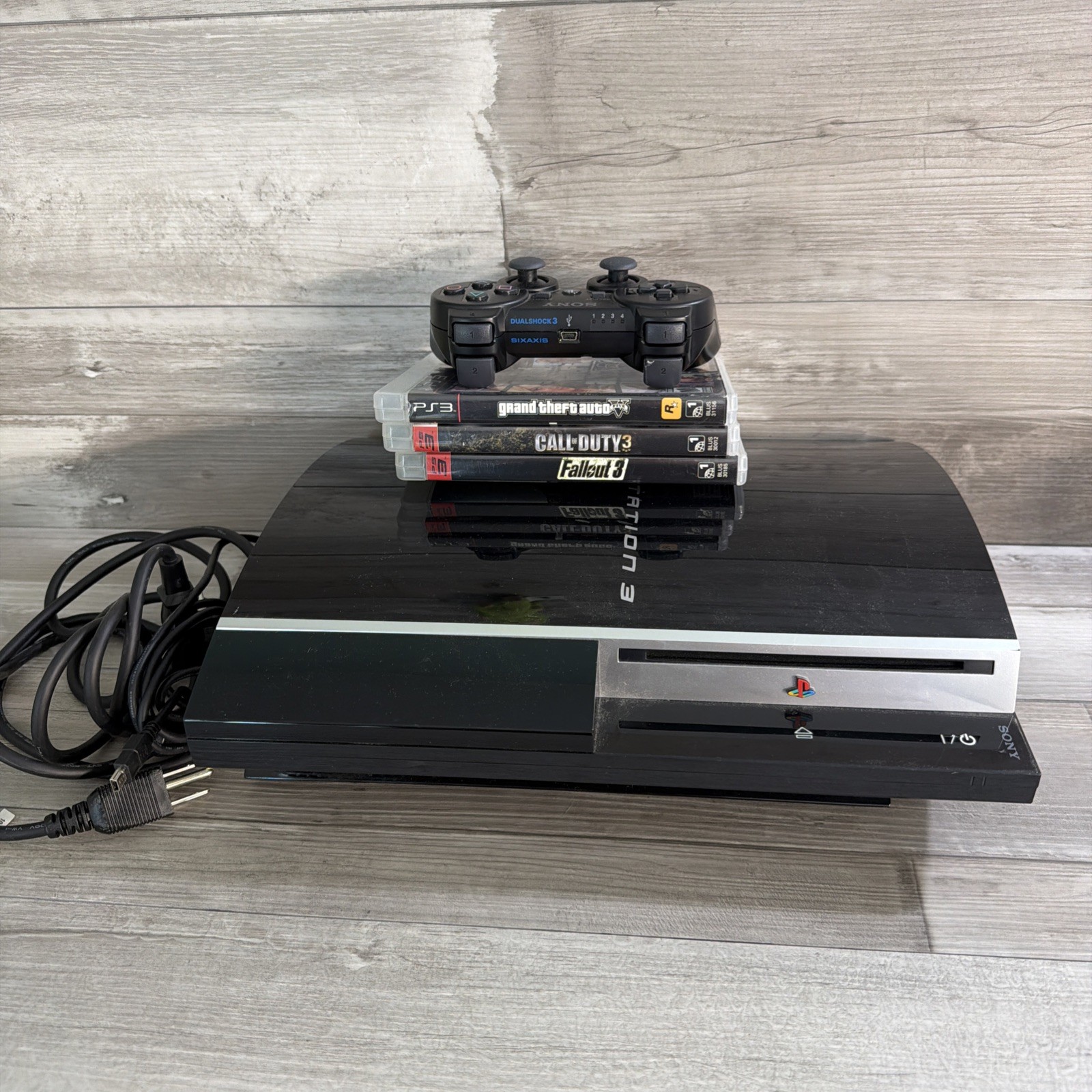 PlayStation 3 PS3 Fat 80GB Console Model CECHL01 W/ Controller 3 Games Gta V