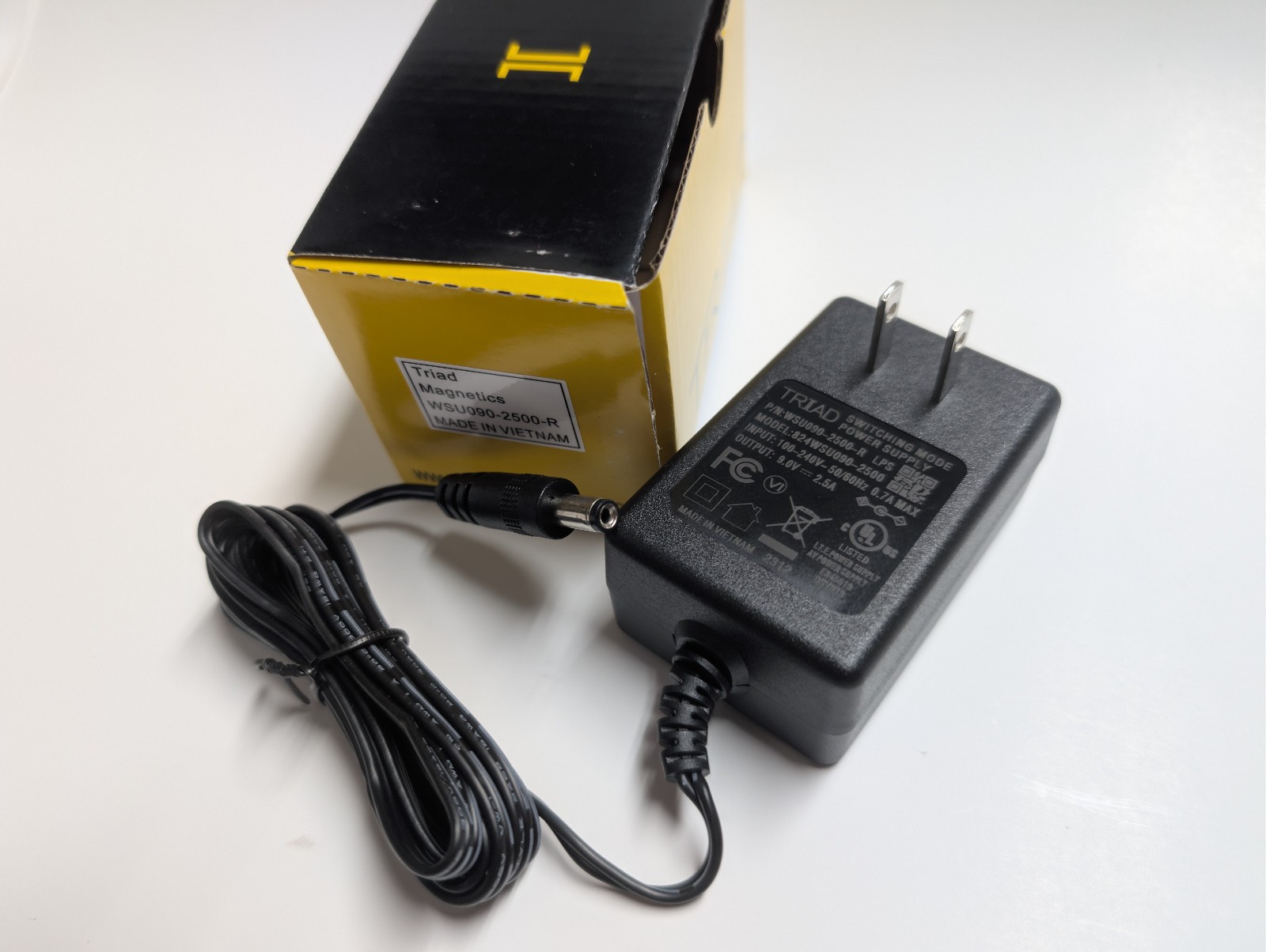 SEGA Genesis VA6 w/ Native HDMI ⚡ MegaSwitch-HD + SMS 🎮 Recapped ✨ RGB LED 🔥