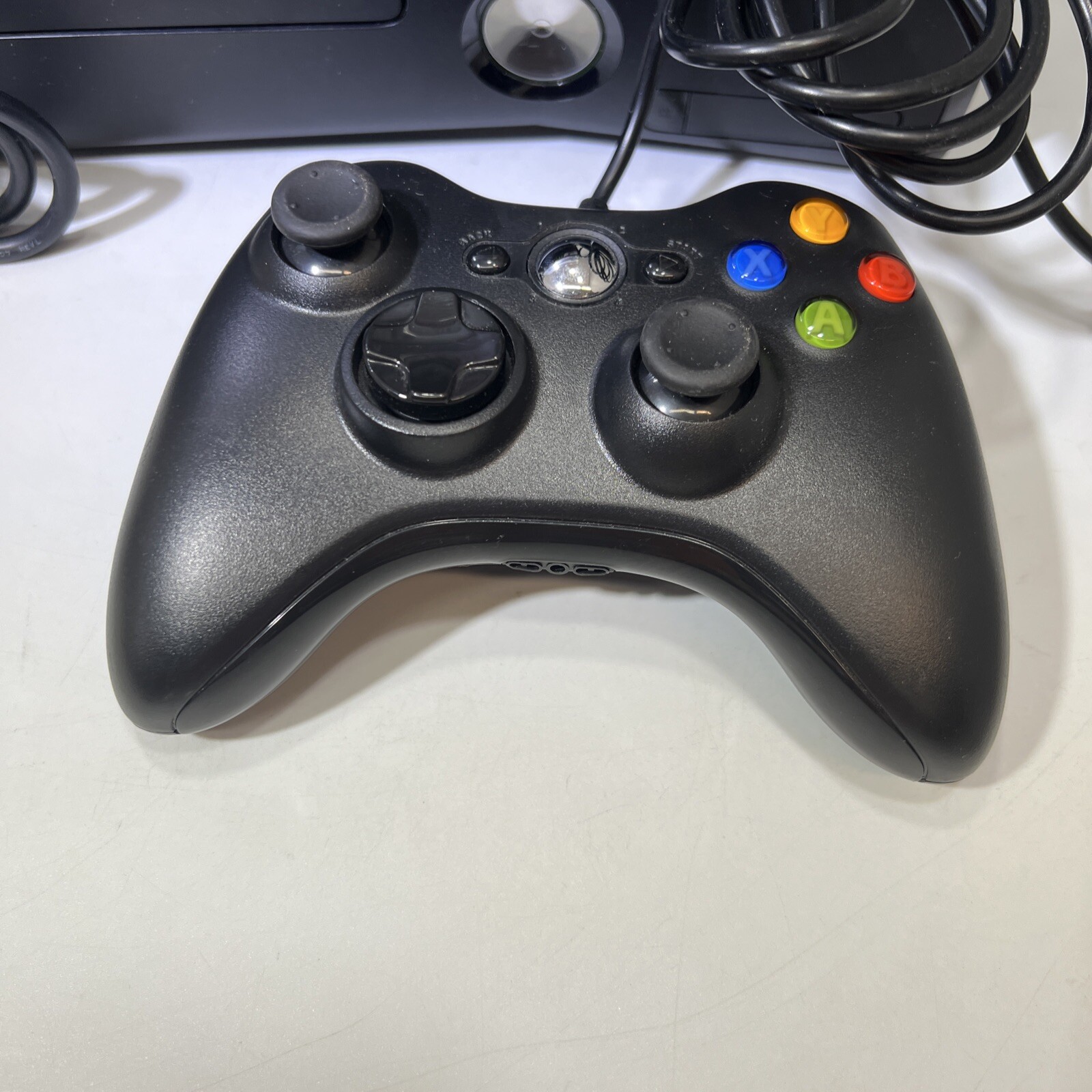 Xbox 360 S Slim 4GB Console Bundle Controller Lot Of 5 Games #ML 3