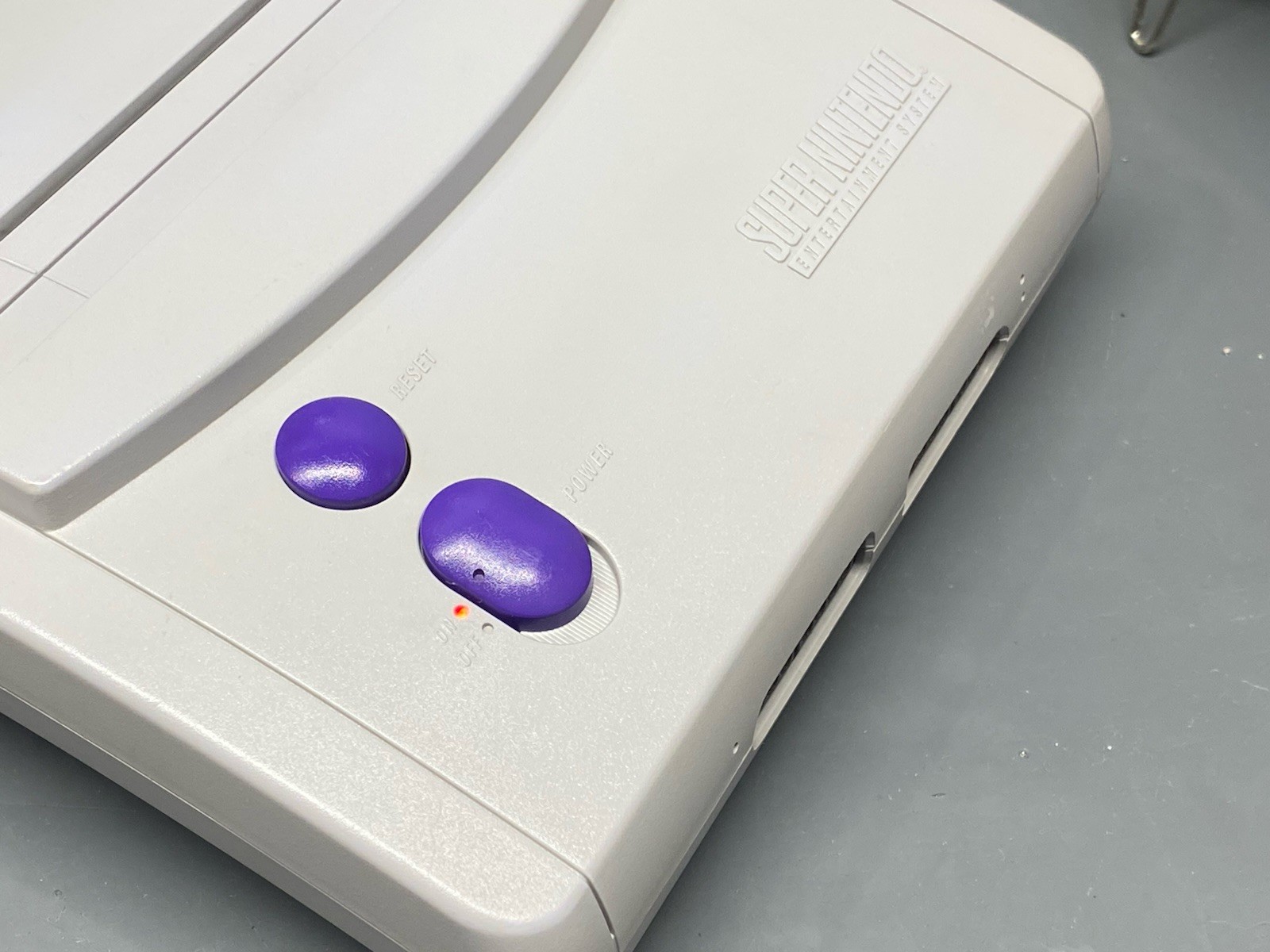 Ultimate SNES RGB Super Nintendo Console Mini Jr. 1 Chip Region Region LED