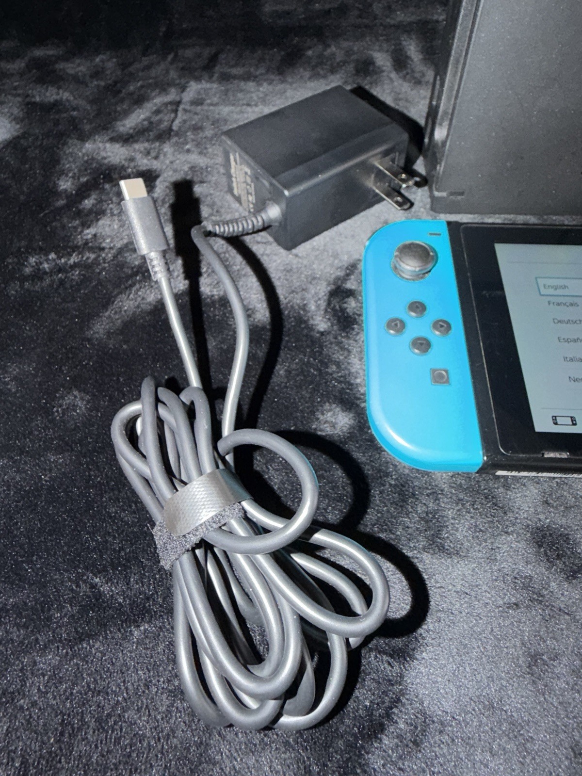 Switch Console – Preowned (READ DESCRIPTION) For Details And Condition