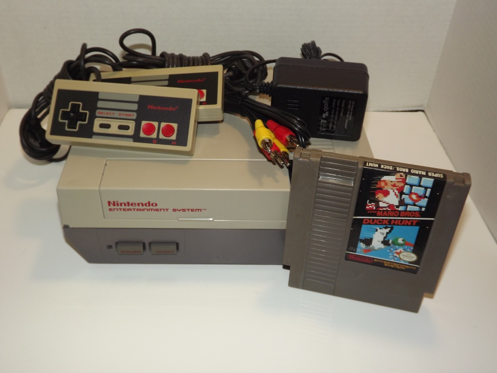 Nintendo NES System Console OEM 72 Pin, Controllers and Mario- Restored & Tested