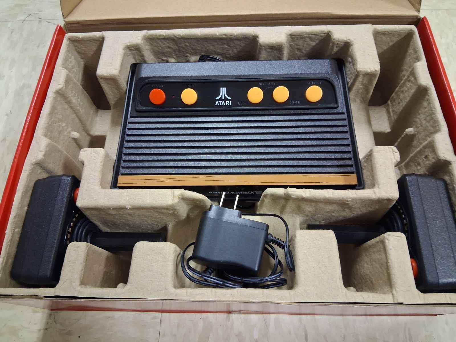 Atari Flashback 5 Classic Video Game Console-Collector’s Edition 92 Games-In Box