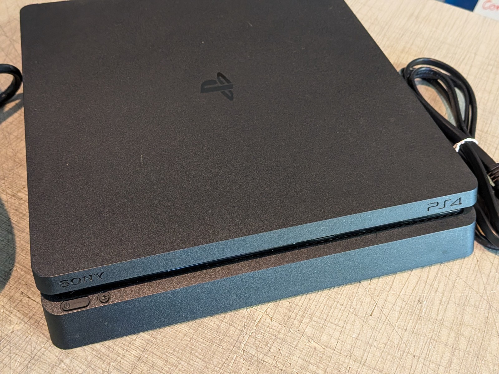 PlayStation 4 500GB PS4 Console Bundle w/ Controller & Cords 1 YEAR WARRANTY!