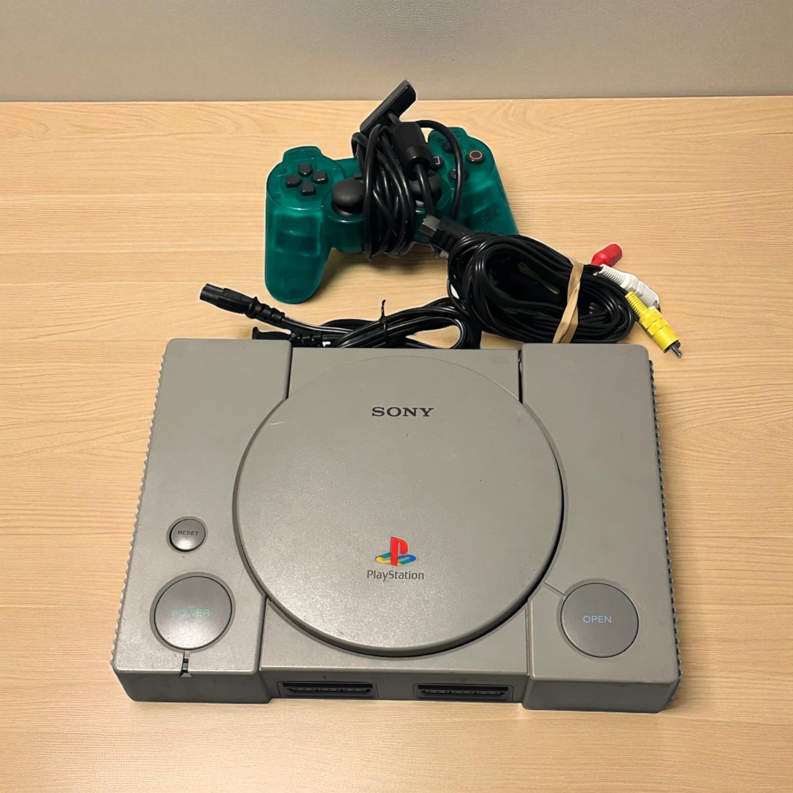 Playstation 1 bundle Cords with clear Green controller & memory card. Tested