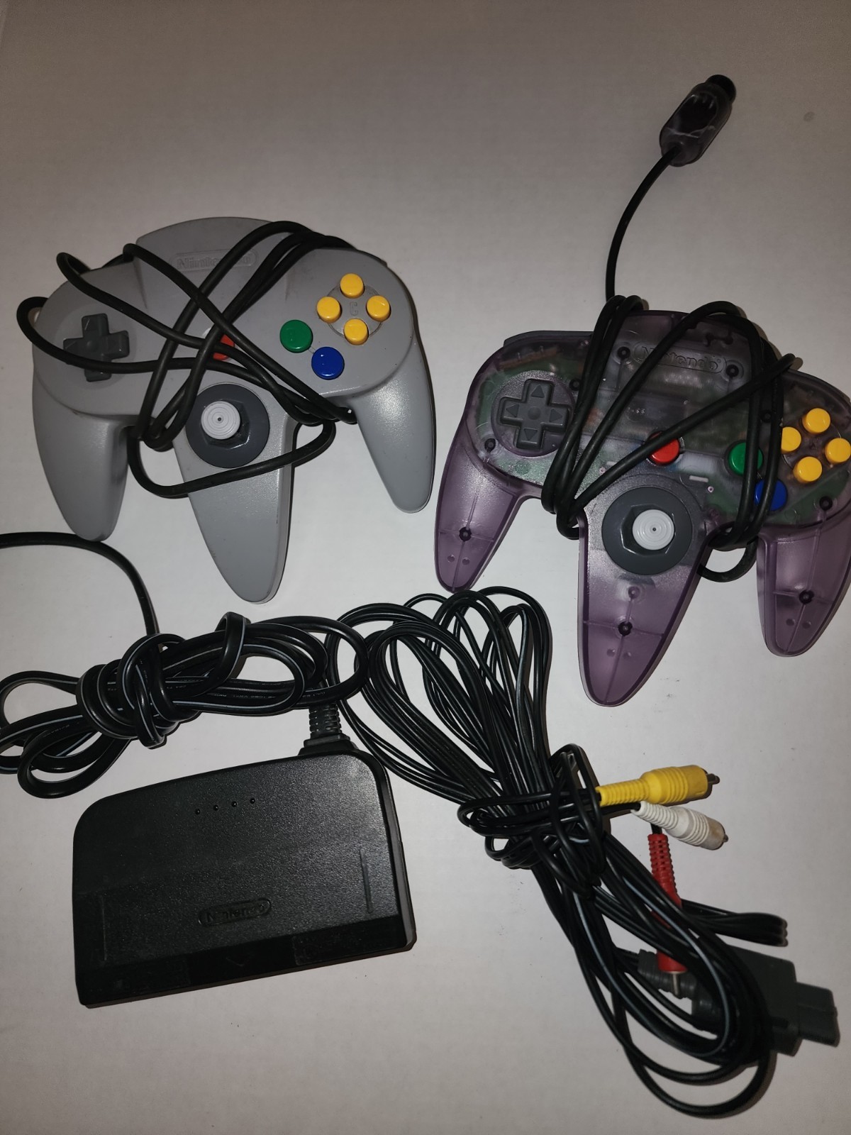 Nintendo 64 Console Bundle 2 Controllers 7 Games