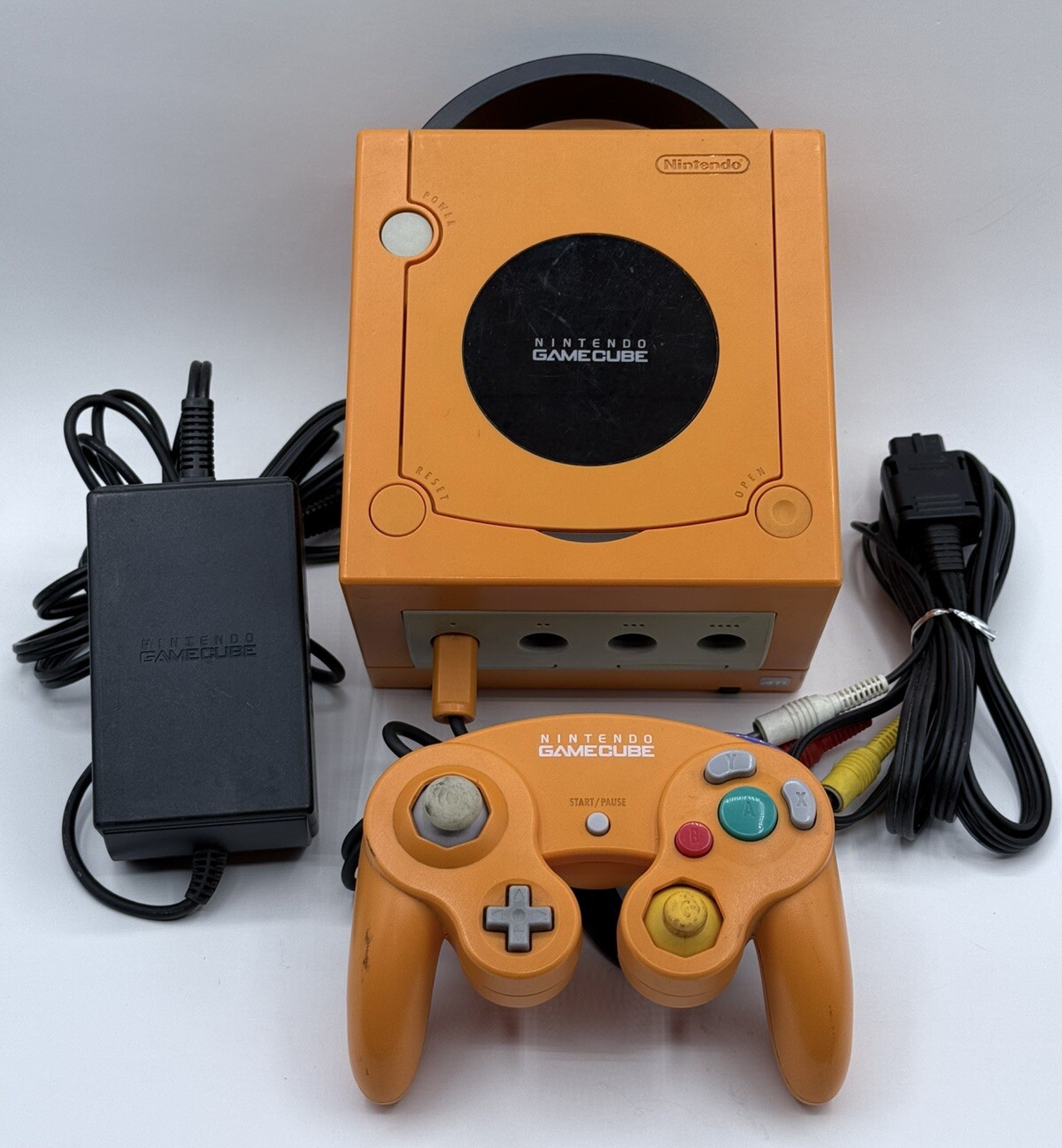 Nintendo GameCube System Spice Orange In Box DOL-001 JPN *JAPAN REGION-LOCKED*