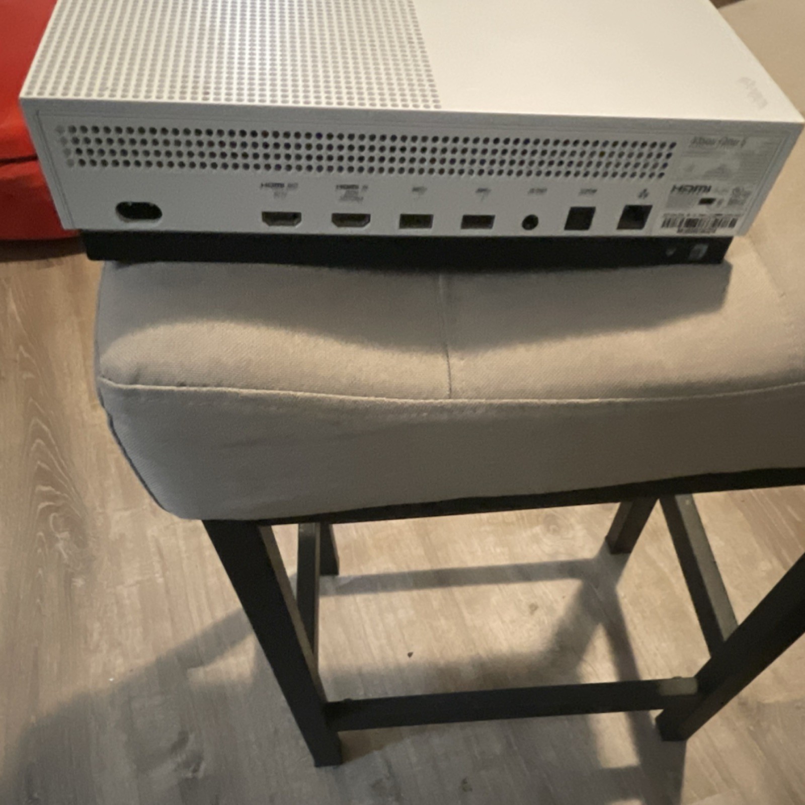 Microsoft Xbox One S White Home Console Blu-Ray Compatible HDMI USB-A Ethernet