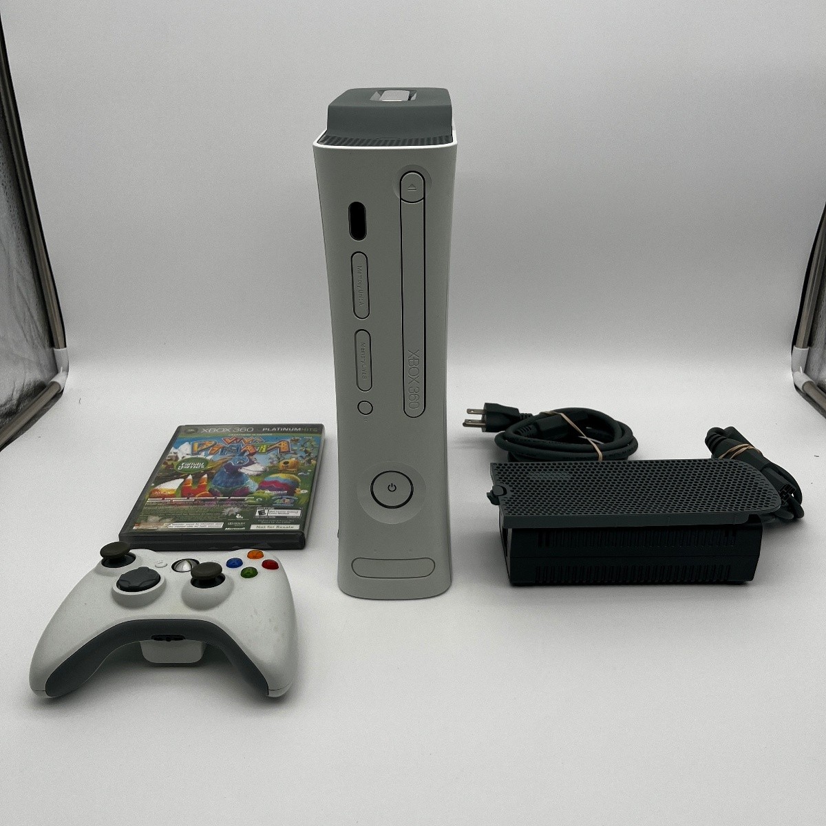 Xbox 360 Arcade 60GB Console Bundle Box Banjo Kazooie Viva Pinata Microsoft