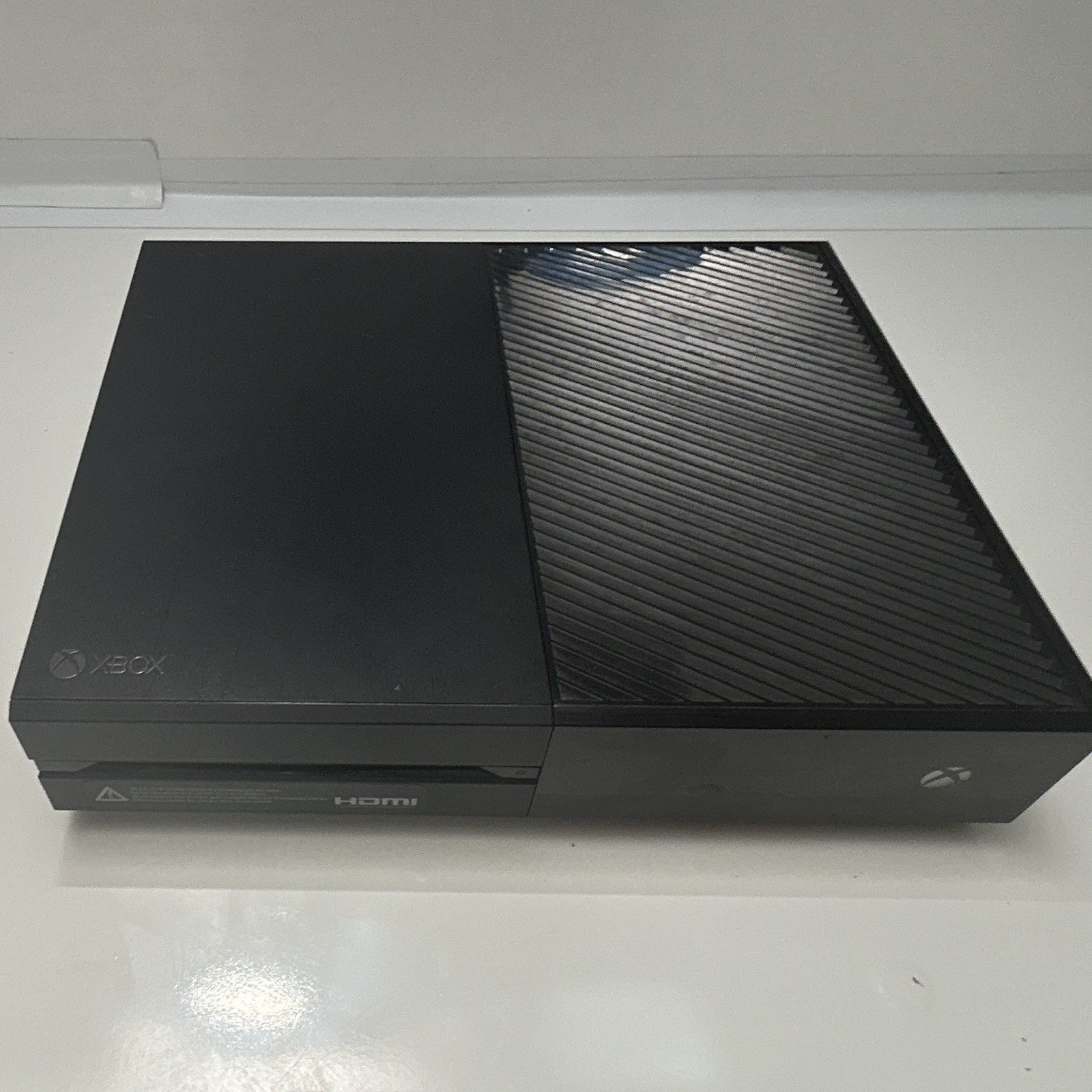 Microsoft Xbox One 500GB Home Console Black MPN 1540 1080p Region Free UNTESTED