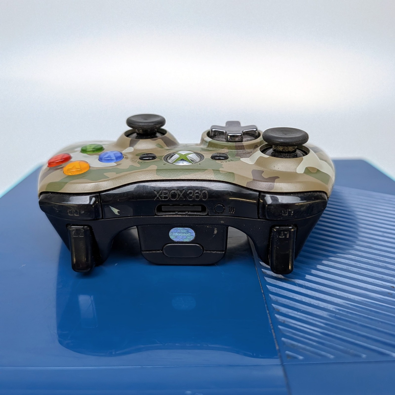 Microsoft Xbox 360 E Console 500GB Blue Call of Duty+Camo Controller Tested