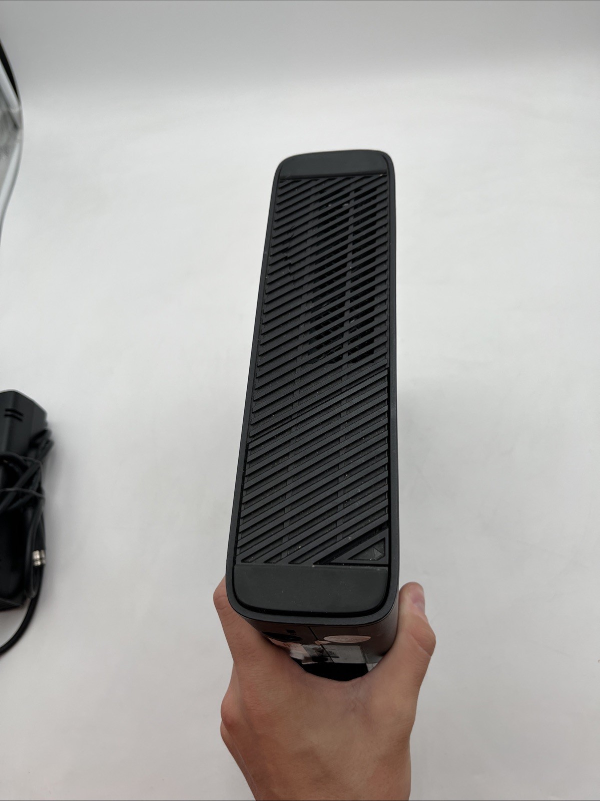 Microsoft Xbox 360 E Model 1538 250GB Console w Power & Kinect For Parts Repair