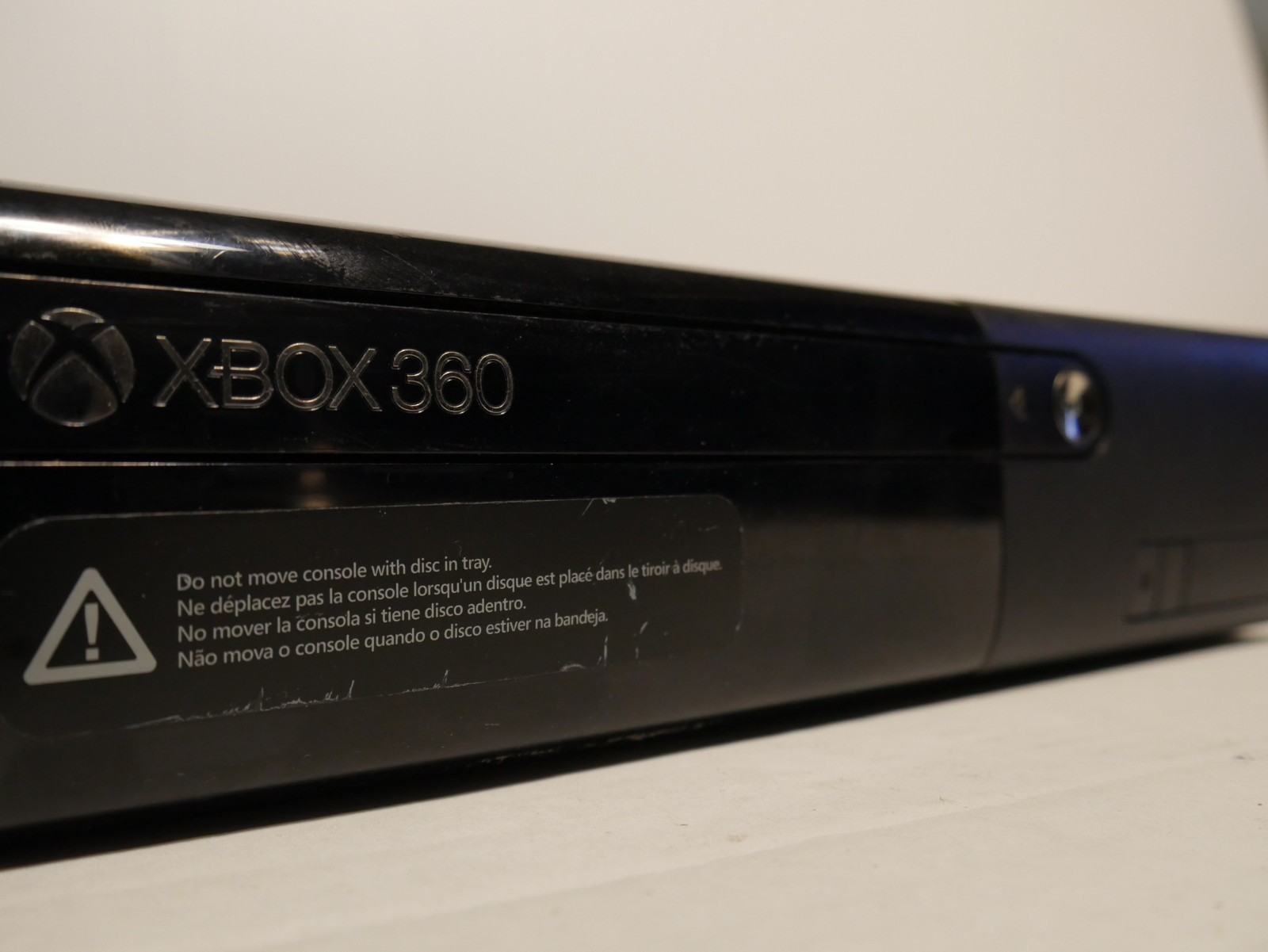 Microsoft Xbox 360 E Black Console 4GB Wi-Fi HDMi 1080p Used,Good Scratches