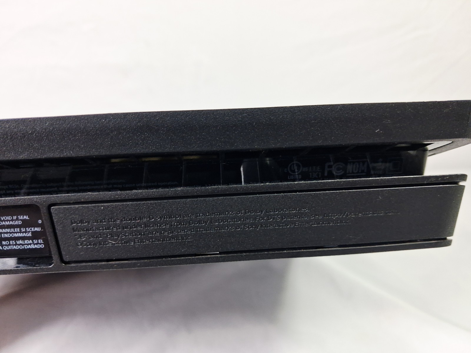 Sony PlayStation 4 PS4 Slim Console For Parts Repair Disc Drive Scratches Discs