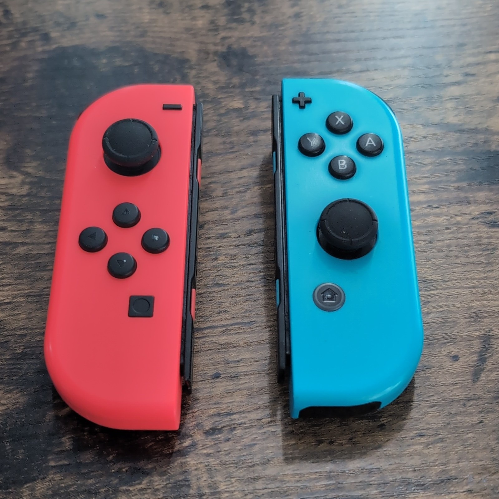 Nintendo Switch Console V2 — Hall-Effect Joy-Cons, No Drift — Tested
