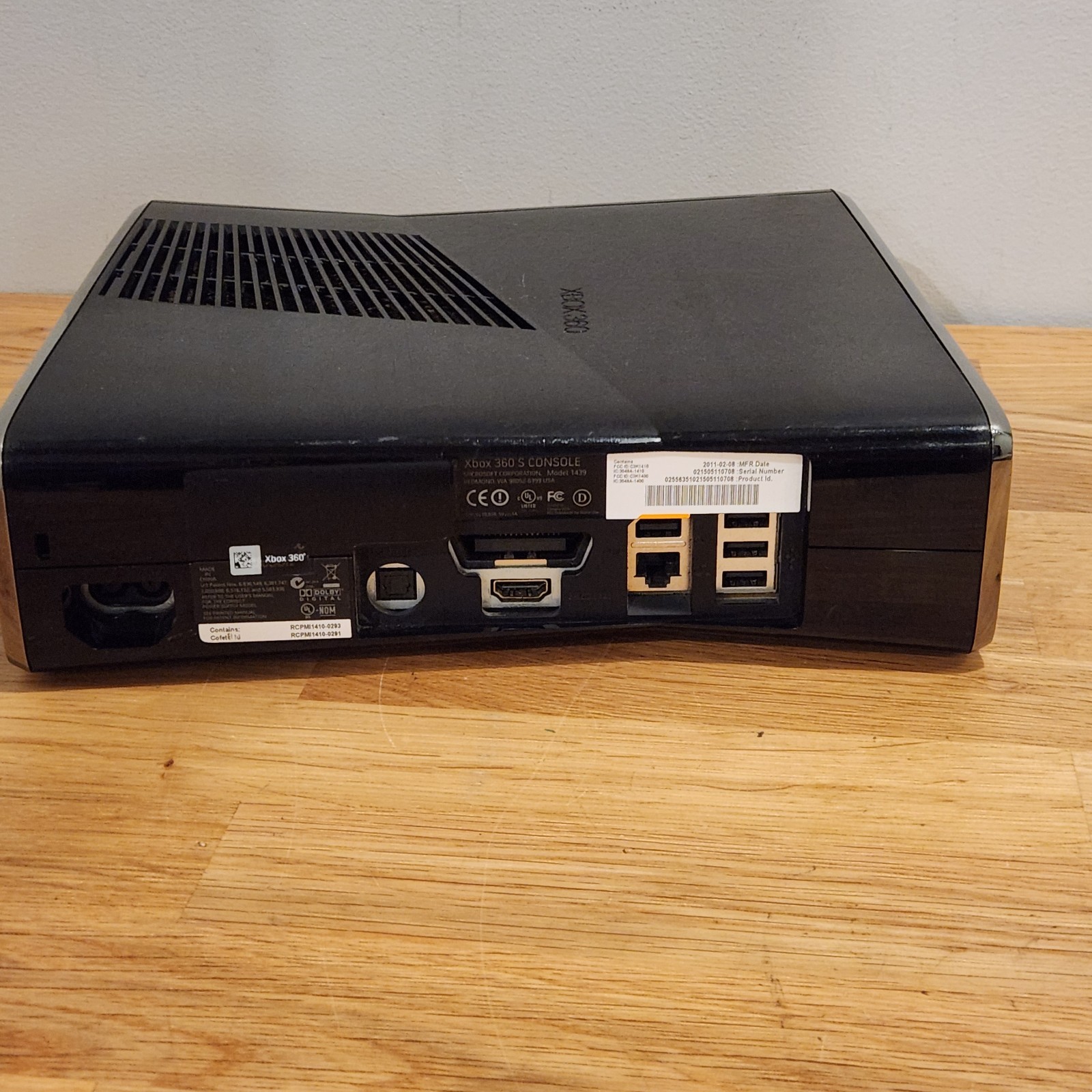 Microsoft Xbox 360 1439 Console Only – No Hard Drive – Tested and Working