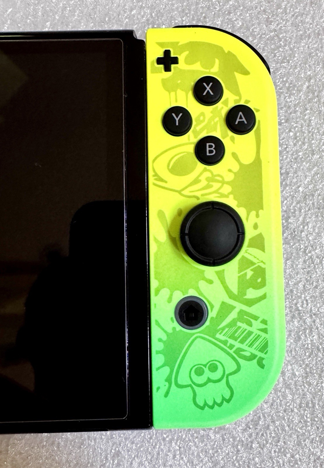 Nintendo Switch OLED Splatoon 3 Special Edition Video Game Console & Accessories