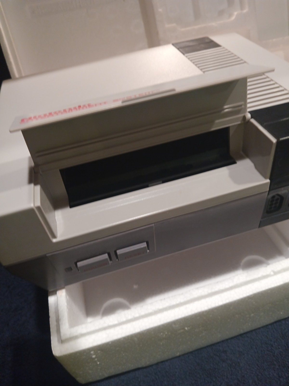 Nintendo Nes Action Set Console System Complete in Box (Cib) Controllers / Games