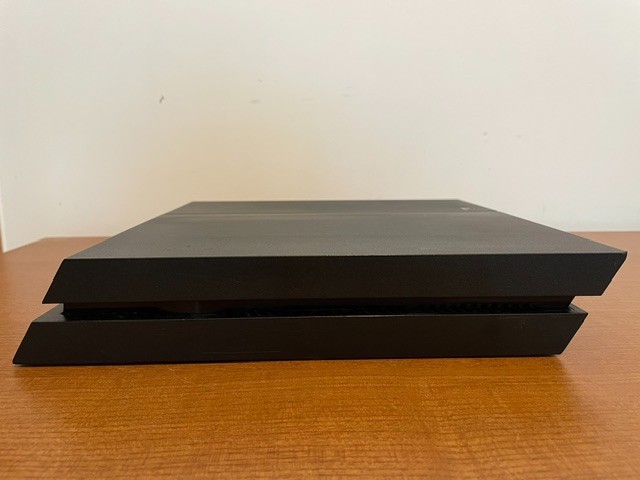 Sony PlayStation 4 Console PS4 Bundle CUH-1215A 500GB OEM Controller / 2 Games
