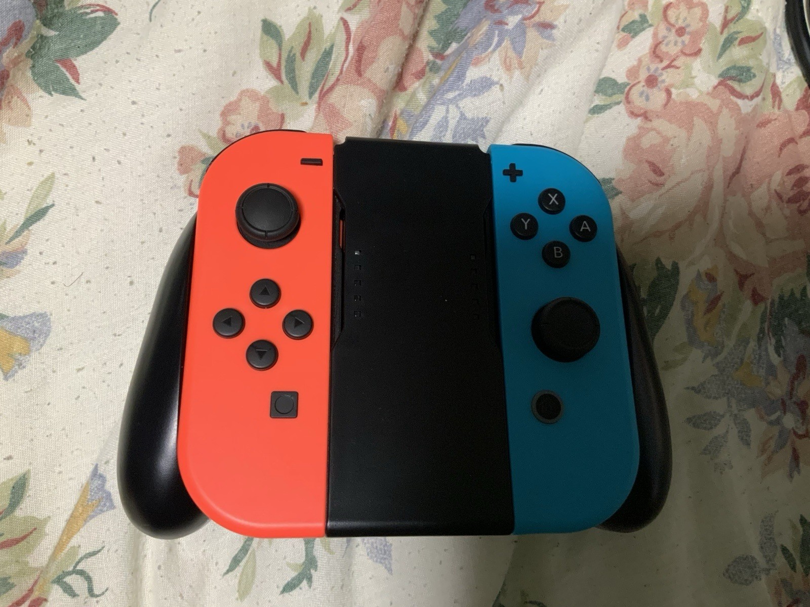 Nintendo Switch 32GB Handheld Console – Neon Red/Neon Blue