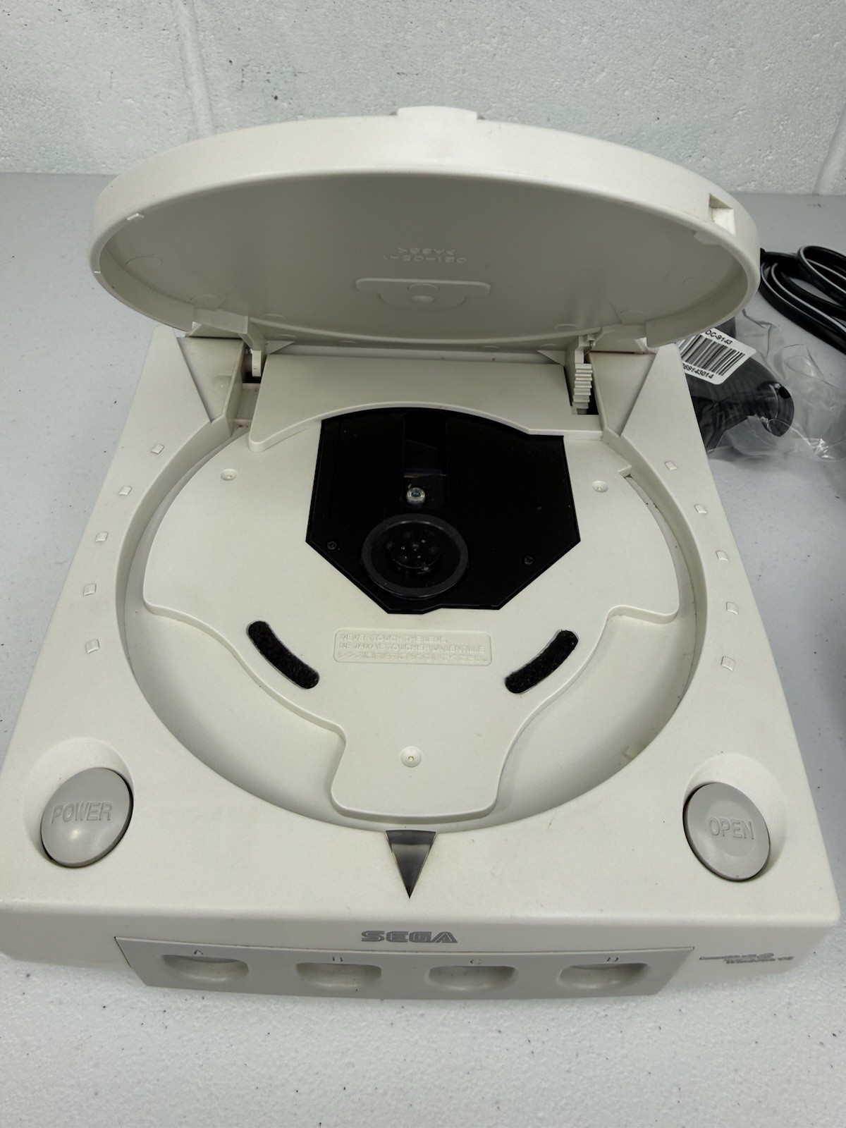 Sega Dreamcast Console – White w/ Controller & Cords! HKT-3020 Tested & Works