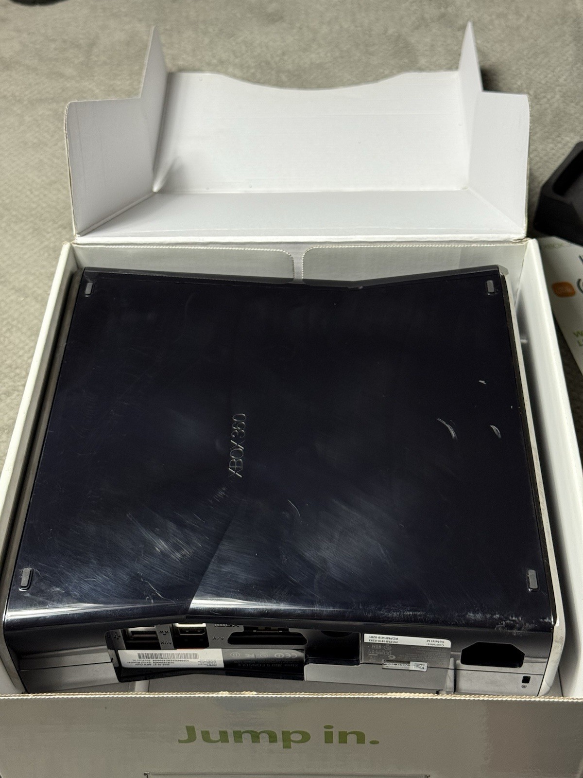 Microsoft Xbox 360S 1439 Video Game Console & Cords Only BLACK – Fair -See photo