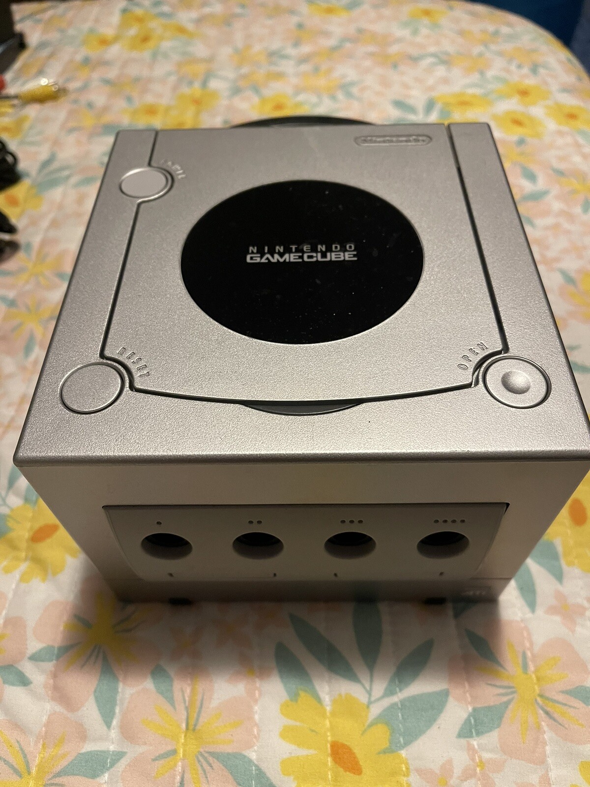 Nintendo GameCube Platinum Console – Silver