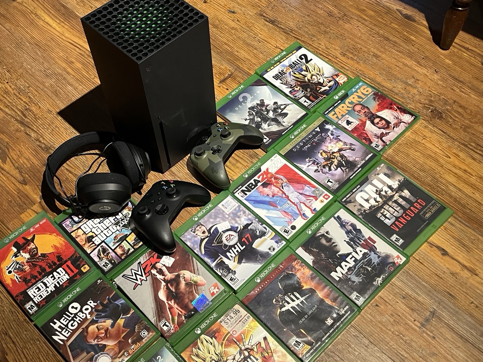 Xbox Series X 1TB Disc Edition w/ Games Bundle Lot Of Games Controllers Headset