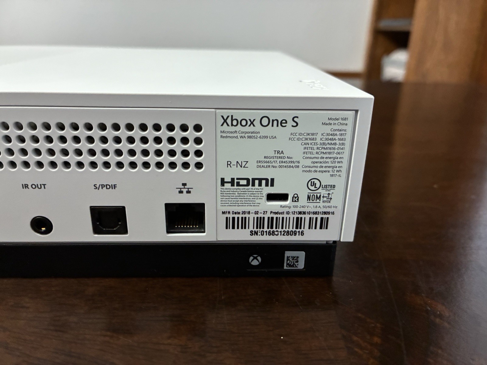 Microsoft Xbox One S 500GB Console Only White TESTED & WORKING