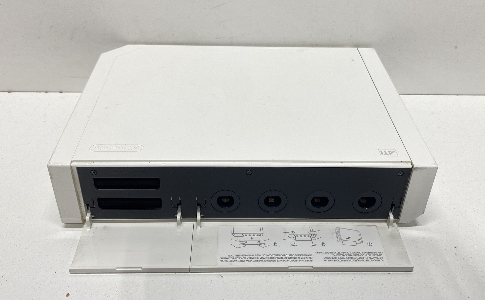 Nintendo Wii White Console Bundle RVL-001 Wii Remote Plus Nunchuk Sensor Bar