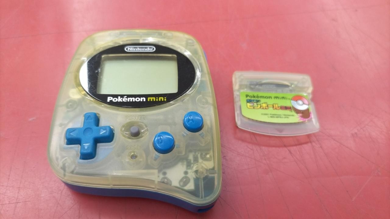 POKEMON MINI Model MIN 001 NINTENDO