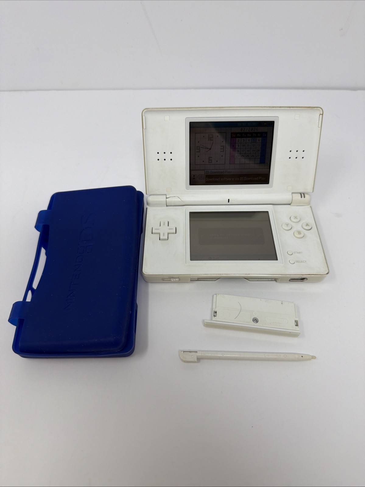 Nintendo DS Lite Console USG-001 – Polar White w/ Blue Cover Case – No Charger