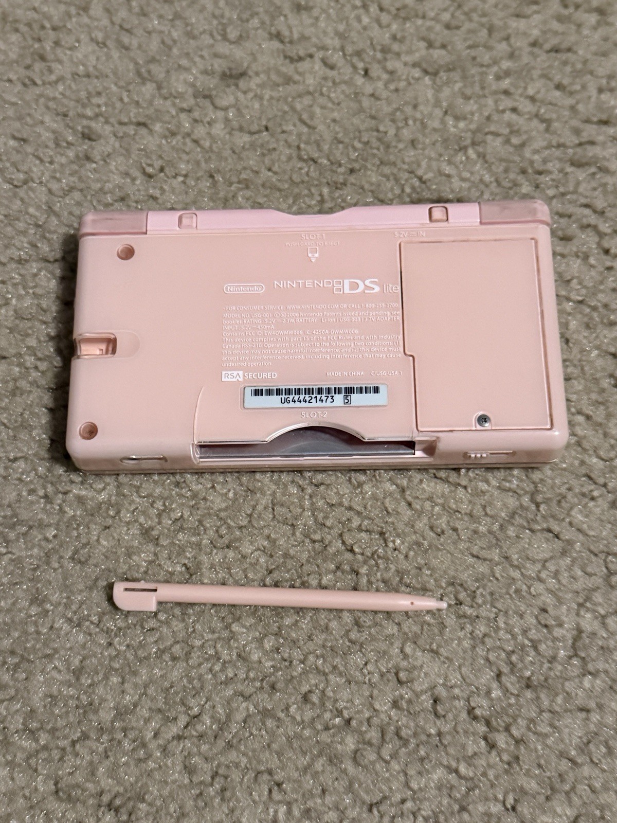 Nintendo DS Lite Video Game Console – Metallic Rose – BROKEN / For Parts Repair