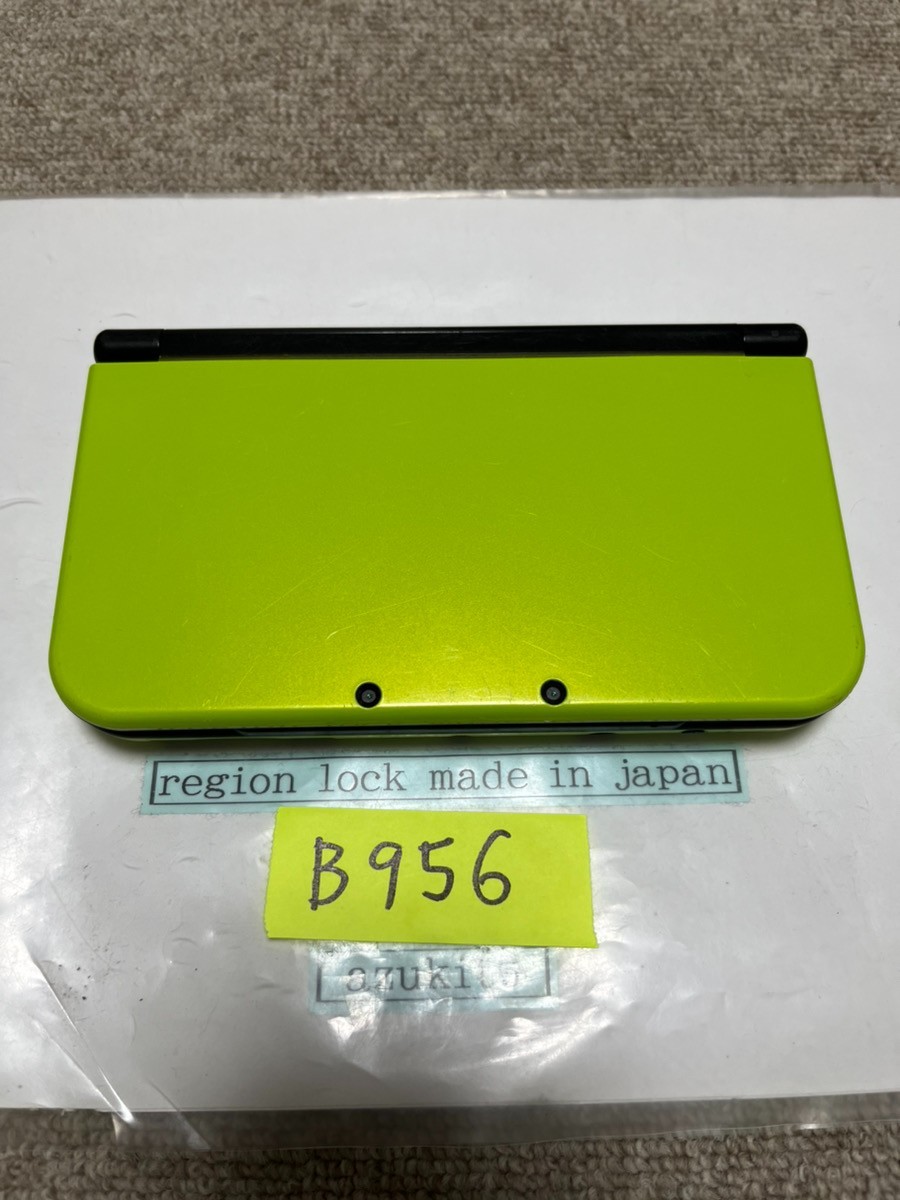 New Nintendo 3DS XL LL Black Lime Console region Japanese B956