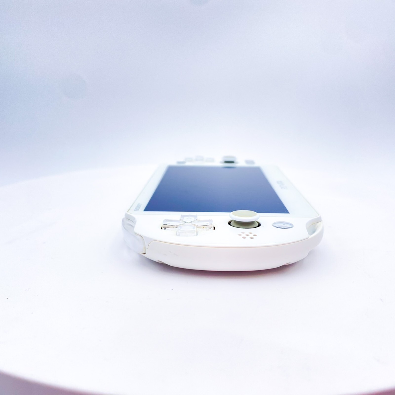 PS Vita White PCH 2000 ZA12 Console PSV Slim Good Condition Working Tested