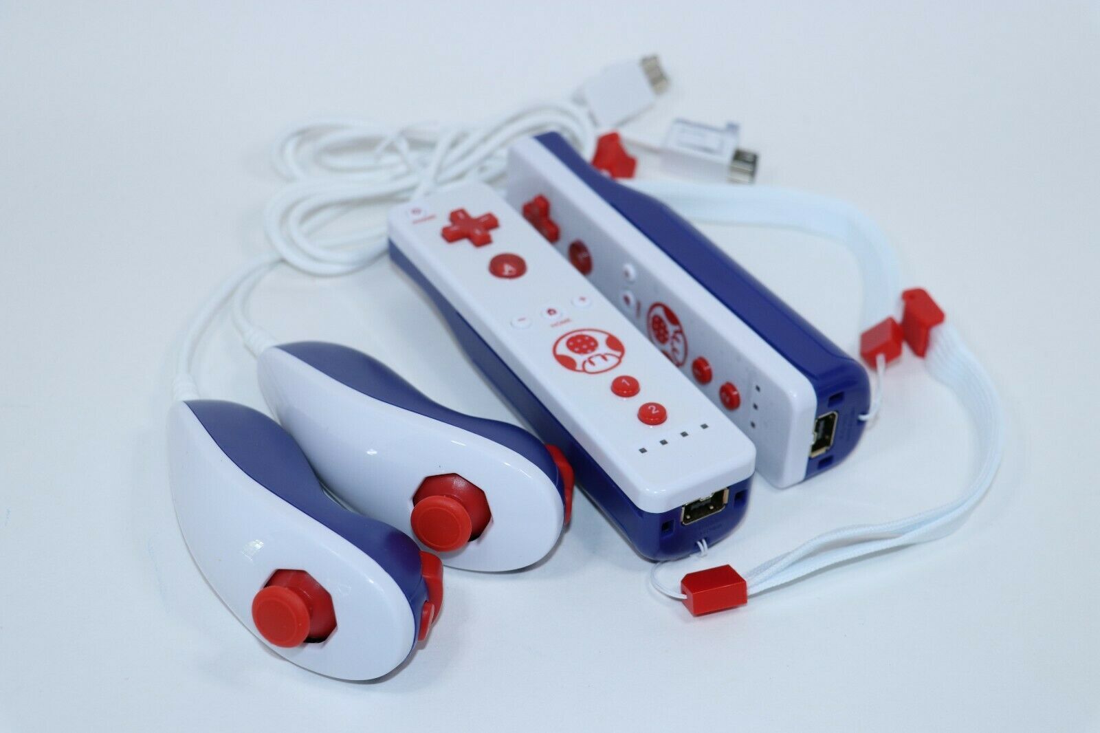 NINTENDO WII CONSOLE MOTION PLUS 2 PLAYER OEM ACCESSORIES NEW CONTROLLERS EXC