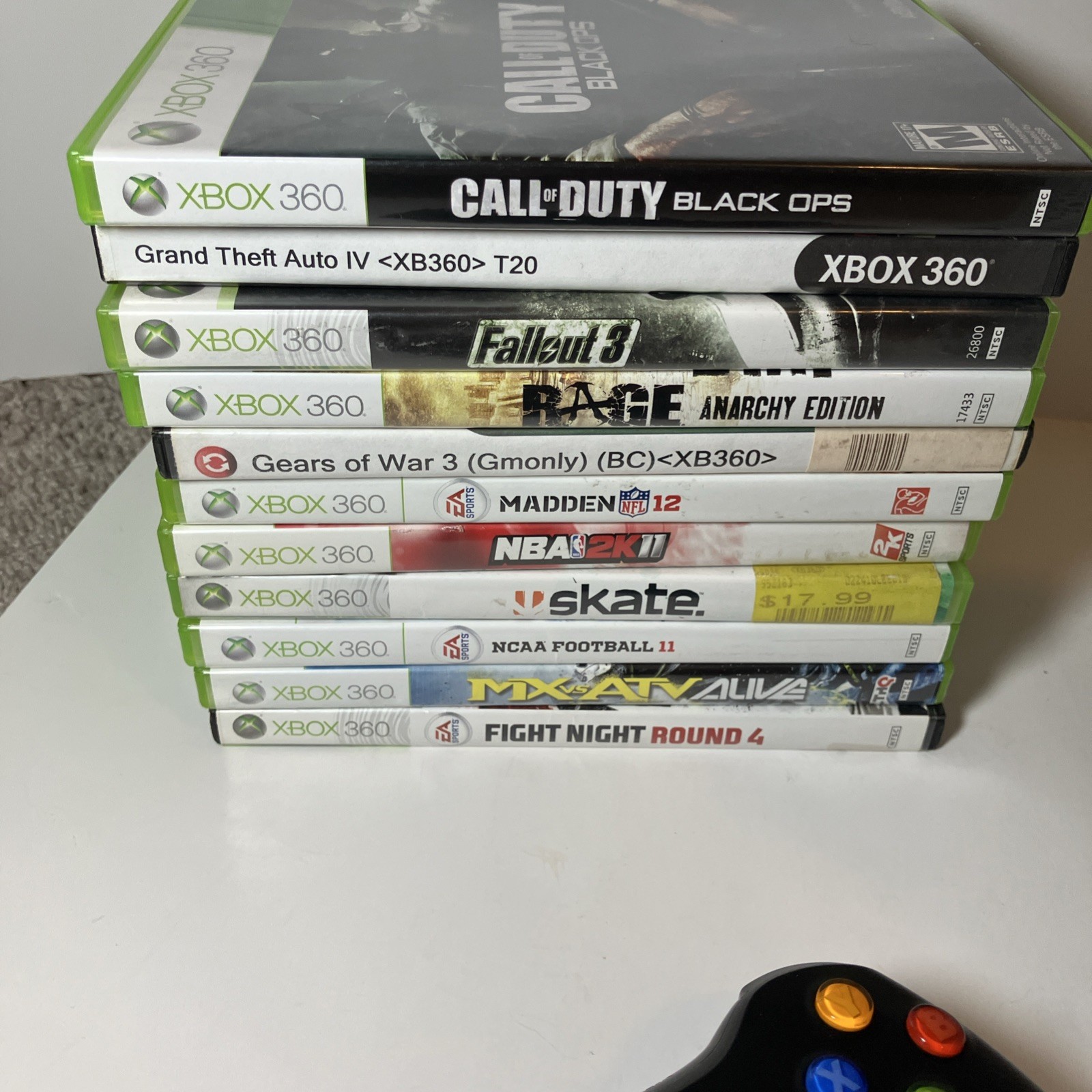 Microsoft Xbox 360 Pro System Bundle 60GB White Console (4)
