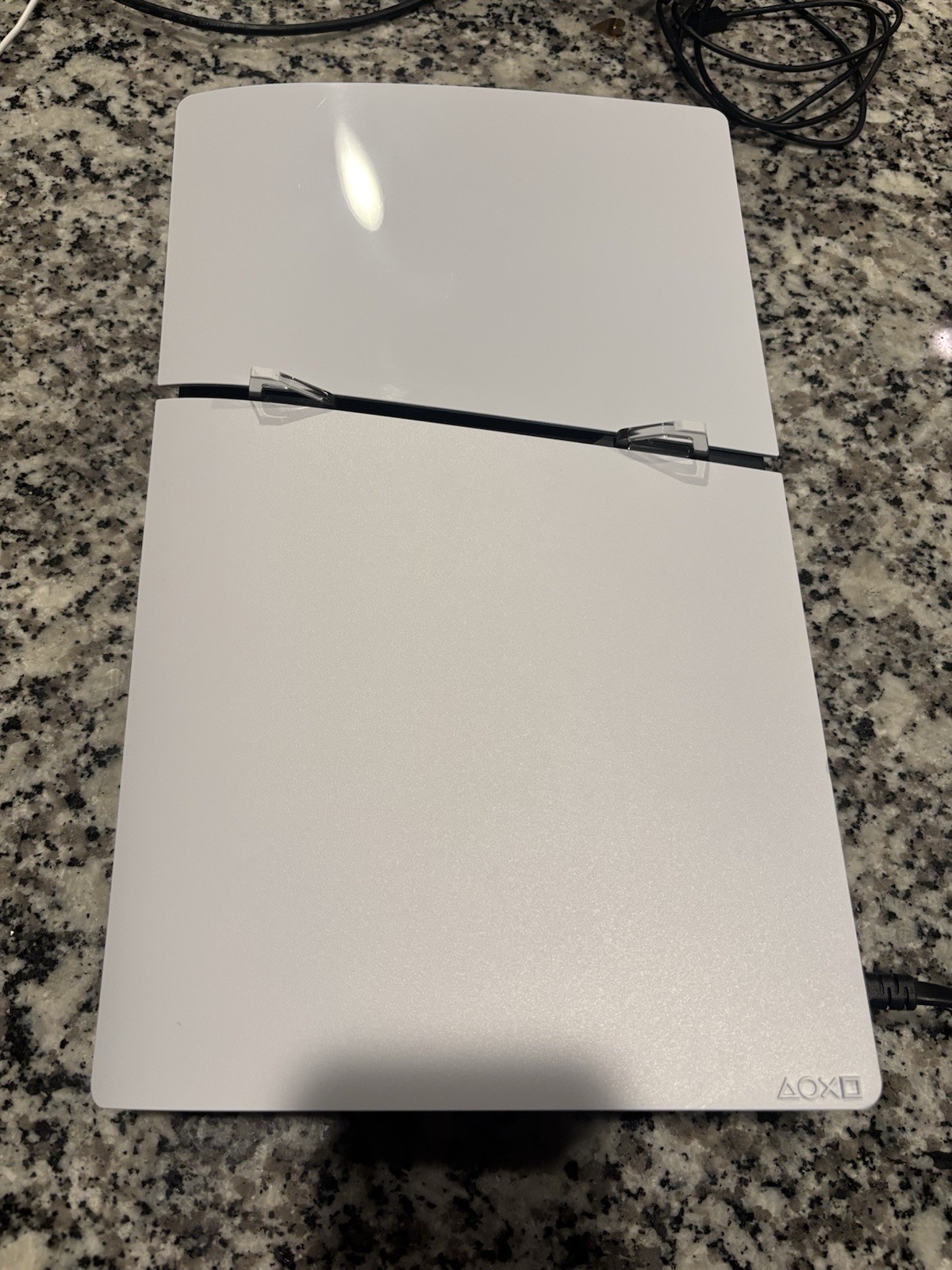 Sony PS5 Digital Edition 1TB 4K Console White/Black Wi-Fi CFI-2015 (2023)