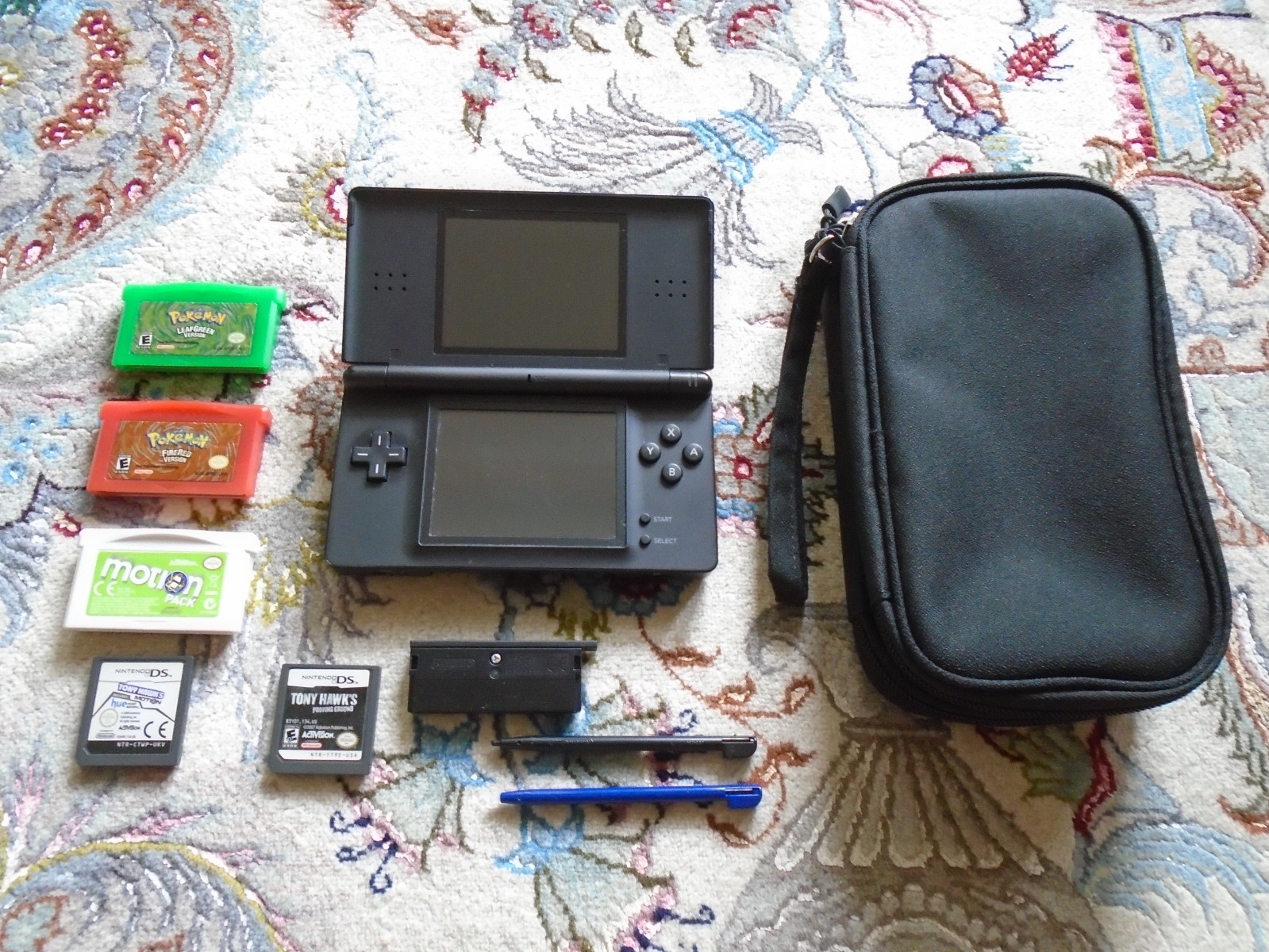 Nintendo DS Lite Blue/Black Console USG-001 w/ Pokémon games GBA USA SEE VIDEO!
