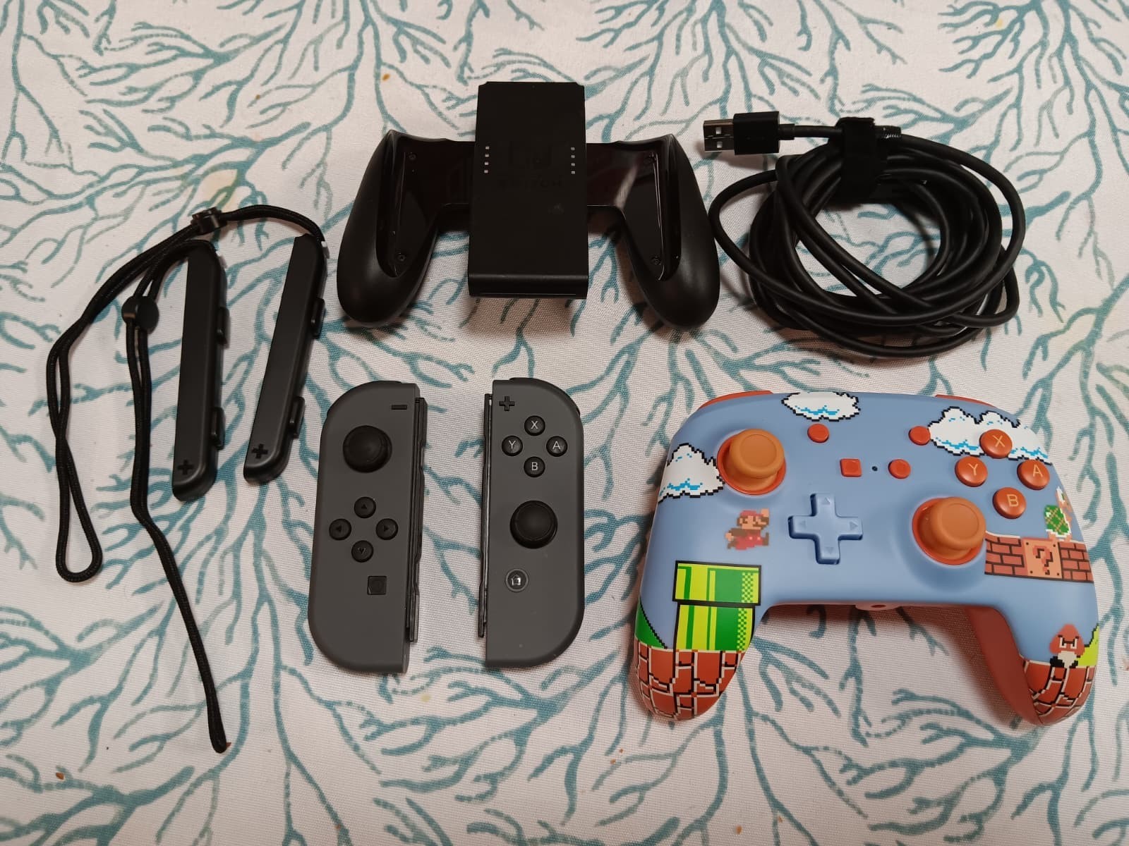 Nintendo Switch BUNDLE | Console+Joy‑Cons+WheelControllers+Game+MemoryCard 128GB